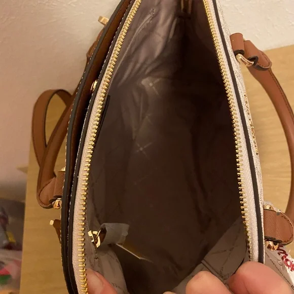 Michael kors Cindy satchel - Picture 4 of 7